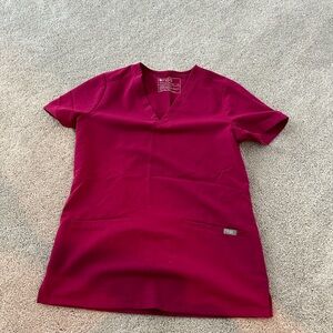 Figs 3 pocket scrub top - Magenta